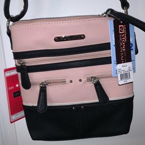 Stone Mountain Plug Phone Charging Crossbody Bag